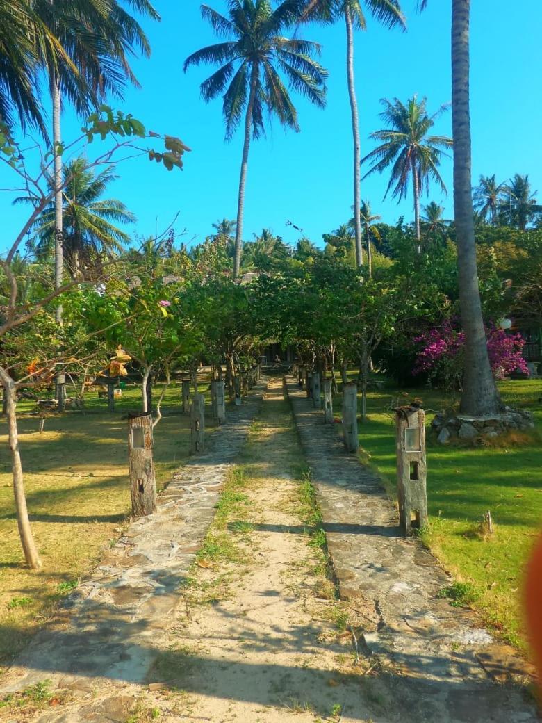 Ary'S Lagoon Bungalow & Hotel Karimunjawa Eksteriør billede